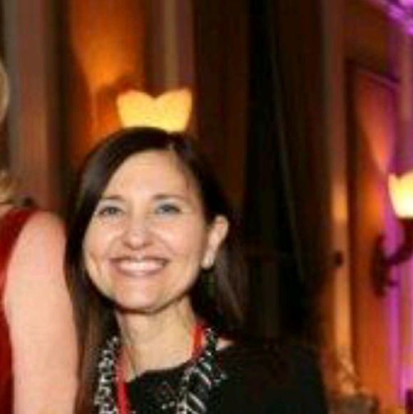 Meet your Posher, Rita - Picture 1 of 1